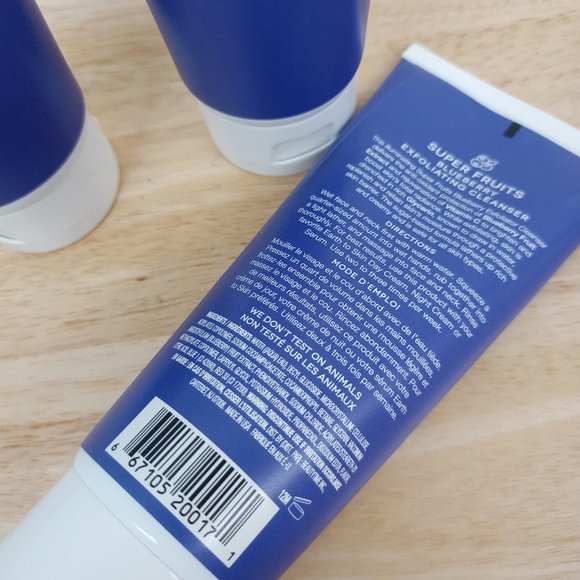 3 x Earth to Skin Superfruits Blueberry Exfoliant - Picture 4 of 5